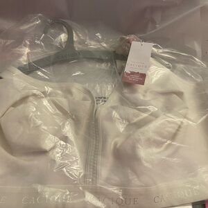 Lane Bryant NWT Unlined Full Coverage Bra Size 50DD White in color